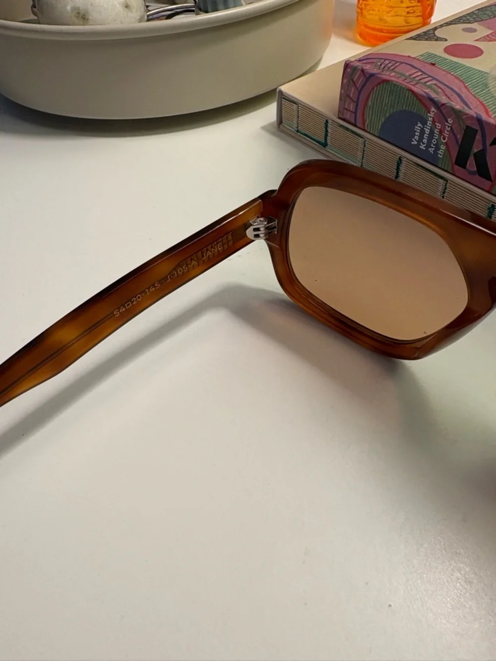 Women’s Sunglasses - Brown Oversized Square Frame - Picture 4 of 7